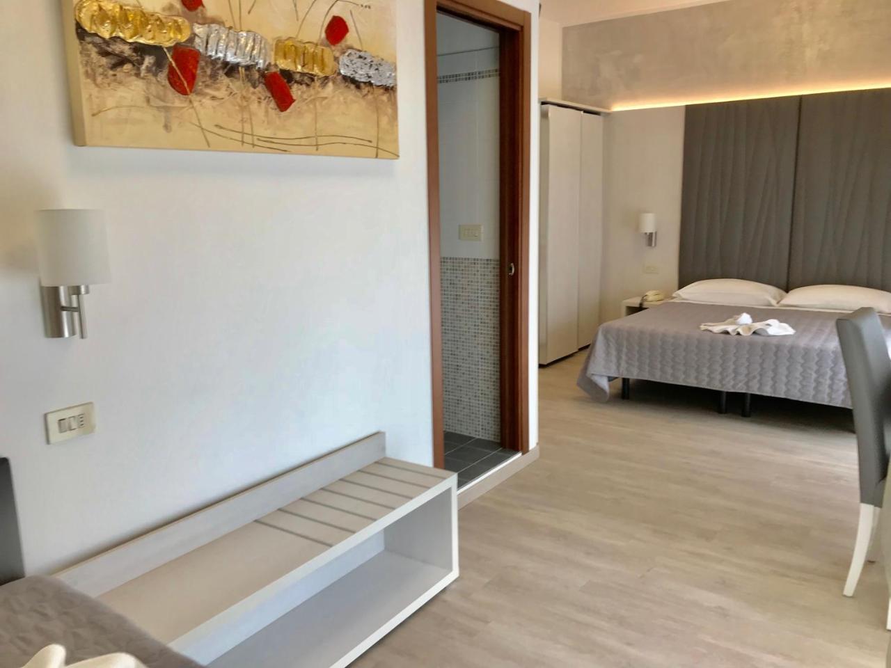 Hotel Bremen Rimini Exterior foto
